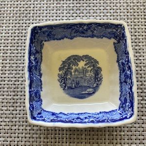 Vintage Mason’s Vista Lorne Sweet Dish Blue!